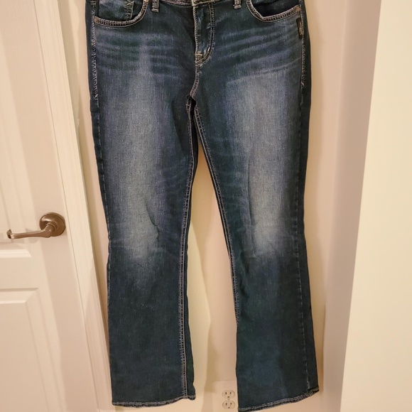 Silver Jeans Co Bootcut Jeans - Picture 1 of 3